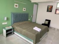 Camera Familiare con Bagno Privato