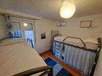 Posto Letto in Dormitorio Femminile per 4 Persone