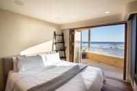 Verona Oceanfront Luxury Villa w Spa, Multiple Private Patios, Grill, AC & Garage - Chambres d'hôtes San Diego