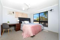 B&B Rosslea - Beautiful Home stay in Townsville - Bed and Breakfast Rosslea