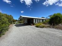 B&B Coffin Bay - The Nook on Nancy - Bed and Breakfast Coffin Bay