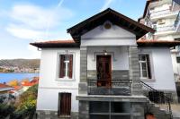 B&B Kastoria - Κομψό & πολυτελές νεοκλασικό στο κέντρο της πόλης - Bed and Breakfast Kastoria