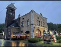 Firehouse Inn - B&B