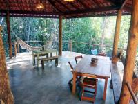 YbYmara Eco Glamping - Bed and Breakfast
