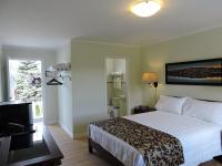 Queen Room with Balcony