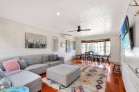 B&B Ocean Grove - Dare Street Family Getaway- Walk to beach + shops - Bed and Breakfast Ocean Grove