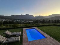 B&B Franschhoek - The Vineyard Cottage by L' Amitie Estate - Bed and Breakfast Franschhoek