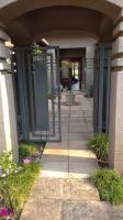 Pecanwood Estate Cosy home 3 bedrooms with pool - B&B