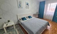 B&B Oural - 1 к квартира в Центре Мухита д 128 - Bed and Breakfast Oural