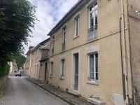 Luchon centre - maison de ville calme et lumineuse - B&B