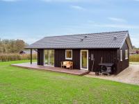 B&B Frørup - Holiday Home Francis - 380m from the sea in Funen by Interhome - Bed and Breakfast Frørup