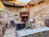 B&B Réville - Holiday Home Au coin des 3 feux by Interhome - Bed and Breakfast Réville