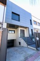 Casa Bulevar - Exclusiva casa muy moderna en zona tranquila - B&B Jaén