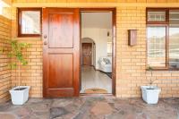 Innie Baai Beach House - Bed and Breakfast