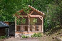 B&B Chattanooga - Ani Cabin Tiny Home Bordered By National Forest - Bed and Breakfast Chattanooga