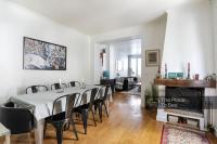 Spacious Private House 160sqm Prime Location with Yard and Parking for 2 Cars - B&B Saint-Ouen