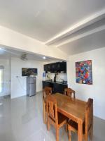 Casa Luna 2 by Angelito's - Chambres d’hôtes