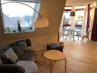 Stilvolle helle Wohnung im Zentrum - Ferienwohnung