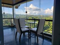 Flat Duplex com Excelente Vista a 1,2 km Capivari - Bed and Breakfast