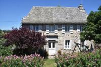 B&B Huparlac - Maison paysanne, proche Aubrac - Bed and Breakfast Huparlac