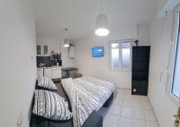 Studio Charmant - 3 min de DISNEYLAND - B&B