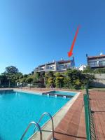 Terraza y piscina con vistas espectaculares al mar Parking cubierto - Chambres d'hôtes San Vicente de la Barquera
