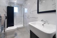 Modern, Stylish, cosy, Finchley London 3 Bed 2 bath Apartment with Free Parking - Chambres d'hôtes Whetstone