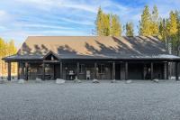 The Antler Ridge Cabin - B&B