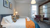 B&B Belfast - Queens Large 2 BDR & 1 BDR Apartments by Belfast City Breaks - Bed and Breakfast Belfast