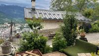 Cozy Alpine Retreat in the mountain with Hot tub - B&B Bourg-Saint-Maurice