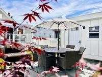 Unique Wildwood 3 BR 1,5 BA Entire House in the Heart of Wildwood! - Chambres d'hôtes Wildwood