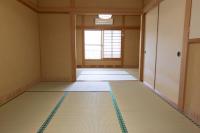 Vierbettzimmer im japanischen Stil