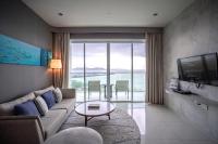 B&B Ban Na Chom Thian - Movenpick Residences Pattaya with Ocean View - Bed and Breakfast Ban Na Chom Thian