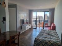 Appartamento con 1 Camera da Letto, Balcone e Vista Mare