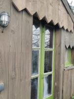 Cabane perchée de Lys dans les chênes verts et le micocoulier - B&B