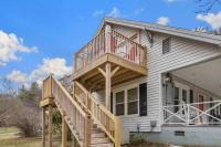 The Farmhouse at Doe Creek - Ferienwohnung Blowing Rock