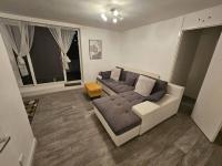 B&B London - Stunning 1-Bed Apartment in London - Bed and Breakfast London