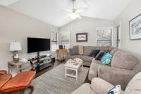 Harbour Oaks 606 - B&B