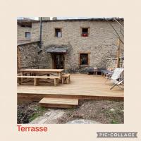 B&B Targassonne - L’Eterlou Authentique partie de corps de ferme 10pers. - Bed and Breakfast Targassonne