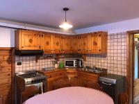 Alloggio Kenne, a 200m dagli impianti Monterosaski - Chambres d’hôtes