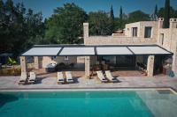 Villa Stratos Corfu -private pool and hot tub - B&B Grevedianá