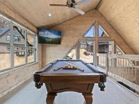 Smore Splashing - B&B Sevierville