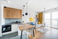 9th Floor Łódź Manufaktura Apartments with Parking by Rentujemy - B&B Łódź