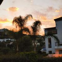 los arqueros golf Luxury Boutique development in a gated community with all facilities in walking distance - Ferienwohnung