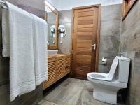 Twin Room with Private Bathroom