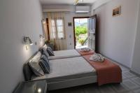 Standard Triple Studio