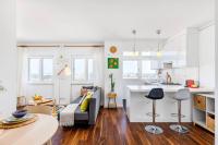 Stylish Sunny Home with AC Amazing View and Fast WiFi - B&B Lisbona