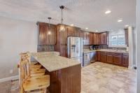 Sunrise Beach for Family Fun and Walk to Noahs Ark - B&B Wisconsin Dells