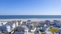 Steps to Sand Updated Bouchee Beachy Condo Deck Parking - B&B
