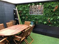 Bel Appartement terrasse privée à 5 minutes du métro - Chambres d'hôtes Romainville